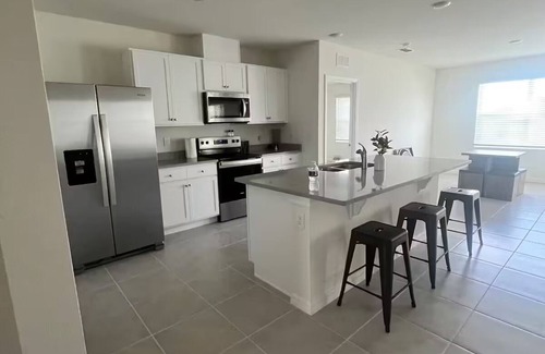 Winter Haven Casa | Charming 3-bedroom house in fantastic Winter Haven with WiFi, AC, Community Pool