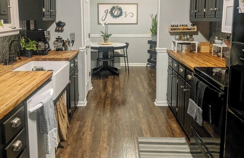 Antioch Casa | Charming 3-br House in Nashville. 15m downtown,10m Airport,5m zoo. HotTub n Pool