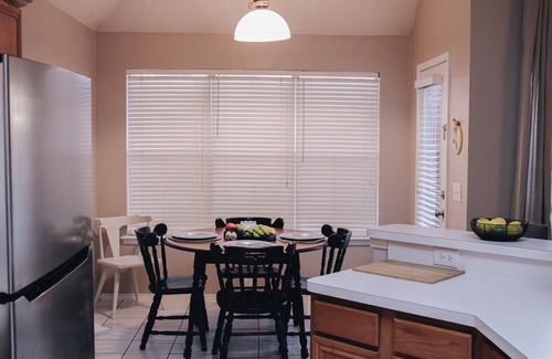 Corinth Casa | Charming 3-BR house with WiFi, AC in lovely Corinth just minutes from the Lake