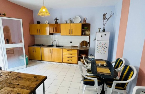 El Maamoura Casa | Charming 3-BR House Walk to Beach Tunisian Getaway