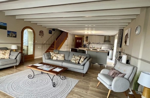 Lehon Casa | Encantadora Casa Rural 3* Léhon, Dinan. A orillas del río|Mascotas y familias