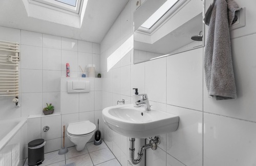 Ruhrort Apartamento | Charming 3-room apartment - ideal for large groups (up to 12 people)