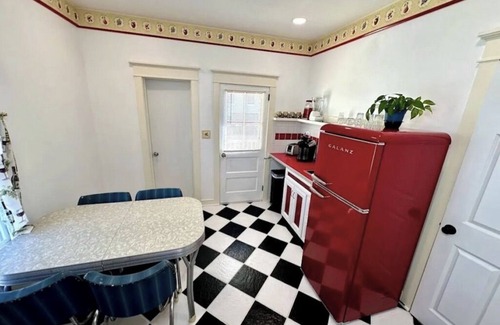 Wildwood Crest Casa | Charming 3 Room Efficiency in Wildwood Crest