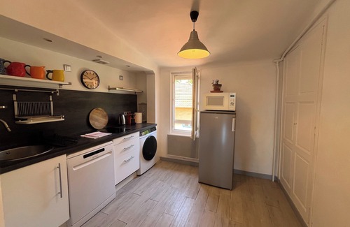 Hyeres City Centre Apartamento | Charming 3 rooms of 50 m2 located in Hyères