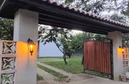 Concepcion de Ataco Cabina | Charming 3-bedroom cabin close to Concepción de Ataco with WiFi & free parking
