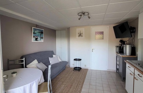 Domont Apartamento | Charming 35 m2 apartment with terrace and garden