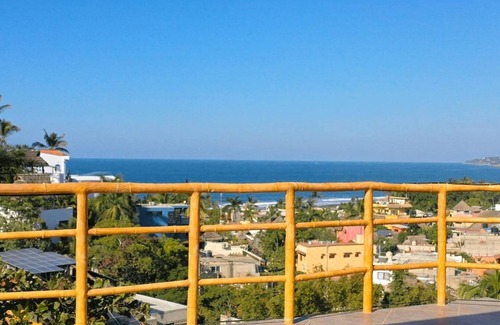 Sayulita Casa | CHARMING 3B3B HOME - THE BEST VIEW, GREAT LOCATION, HIGH SPEED WIFI, AC, NETFLIX