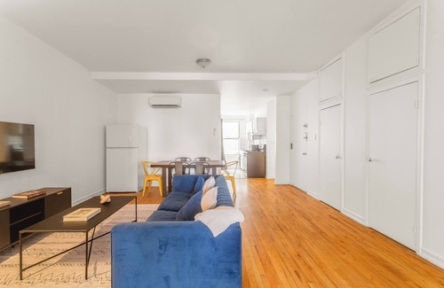 Midtown West Apartamento | Charming 3BR Loft in Midtown West!