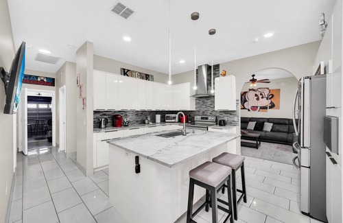 Crescent Lakes Casa | Charming 4 Bed Family Pool Home with Game Room