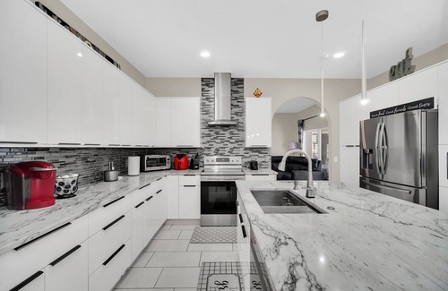 Crescent Lakes Casa | Charming 4 Bed Family Pool Home with Game Room