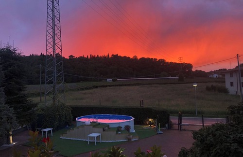 Costermano Villa | Charming 4-bedroom estate in enchanting Albaré Stazione with AC, WiFi