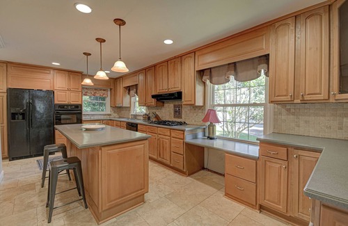 Winston - Salem Casa | Charming 4-bedroom house with WiFi and AC in lovely Winston-Salem