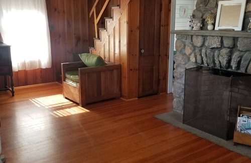 Old Lyme Cabaña | Charming 4-bedroom beach front cottage in beautiful Old Lyme Ct