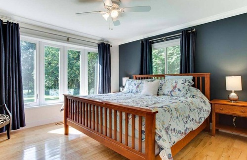 Lakeview Casa | Charming 4 bedroom house in 5 acre lovely Catharpin