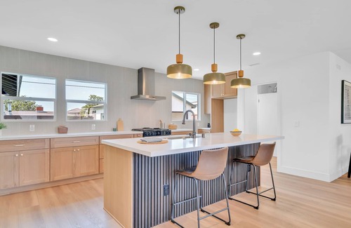 Inglewood Casa | Charming 4-bedroom house with WiFi and AC in brilliant Inglewood