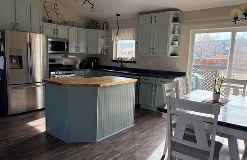 Summerset Casa | Charming 4-bedroom house in pleasant Summerset only minutes from Sturgis!
