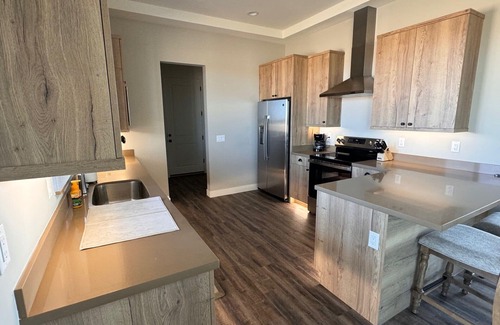 Wittmann Casa | Charming 4-bedroom house in Wittmann with up to 4 Stalls for your horses.