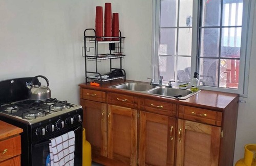 La Libertad Casa | Charming 4-bedroom house with AC and WiFi in delightful La Libertad