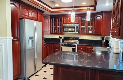 Valle Lindo Casa | Charming 4-bedroom house with WiFi and AC in tranquil Diamond Bar