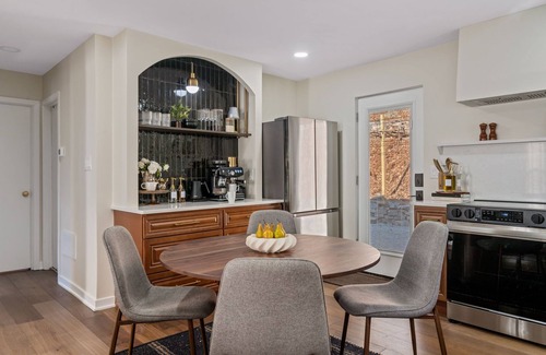 Newfoundland Casa | Charming 4-bedroom house with HOT TUB, SAUNA and Play Area in Newfoundland
