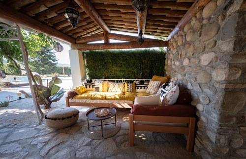 Les Mees Apartamento | Charming 4-star gîte in a 1785 bastide in Haute Provence