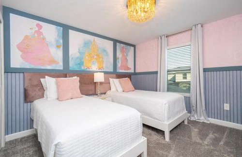 Kissimmee Casa | Charming 4Bd w Private Pool @ Storey Lake Resort 2653