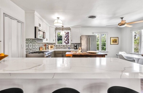 The Mesa Casa | Charming 4BR, 4BA, home in the Mesa. Lovely indoor and outdoor spaces!