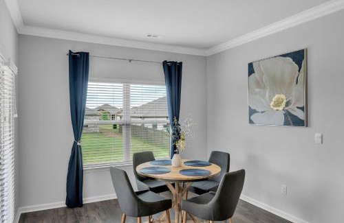 Capshaw Casa | Charming 4BR Ranch-Style Home - Corner Lot home
