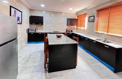 Ikoyi Apartamento | Charming 5-Bed Penthouse in Victoria Island, Lagos
