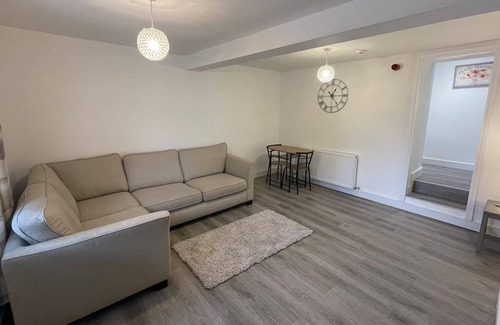 Skerries Casa | Charming 5 Bedroom House in the heart of Skerries