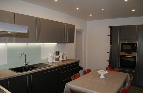Asnieres-sous-Bois Casa | Encantadora casa cerca de Vézelay ****, 14 personas con jacuzzi