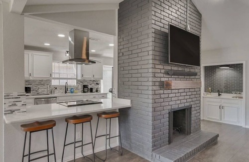 Plano Casa | Charming 5BD/3BA in the Heart of Plano (Sleeps 10)