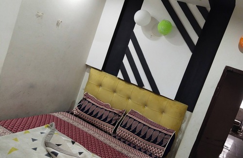 Lahore Hotel | Charming 6-bedroom hotel with AC and WiFi in delightful Lahore