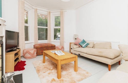 Horfield Casa | Charming 6 Bedroom House Bristol