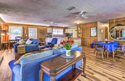 Bell Cabina | Charming Abode w/ Dock on the Suwannee River