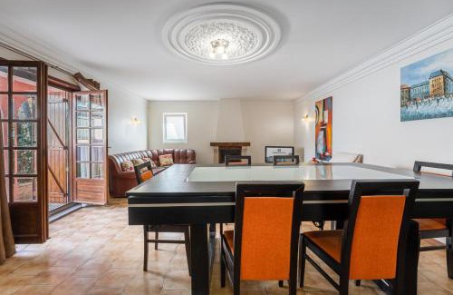 Canidelo Casa | Charming and Calm House - 5 minutes from the Beach by car