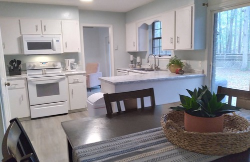 Richmond Hill Casa | Charming and Convenient
