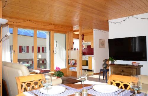 Murren Apartamento | Charming and cosy apartment (sleeps 4-6 people) in a beautiful mountain village