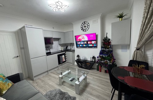 College Park and Old Oak Apartamento | Charming 2 Bedroom Apartment in London