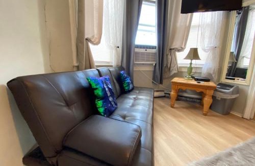 West New York Apartamento | Charming and cozy apartment in New Jersey close to all the fun 10 minutes to NYC
