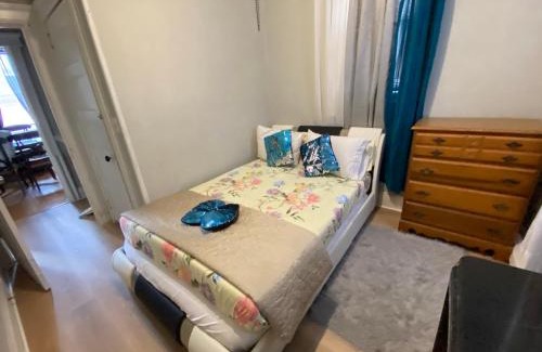 West New York Apartamento | Charming and cozy apartment in New Jersey close to all the fun 10 minutes to NYC