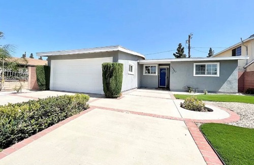 Sun Valley Casa | Charming and cozy Villa Close to Universal studios