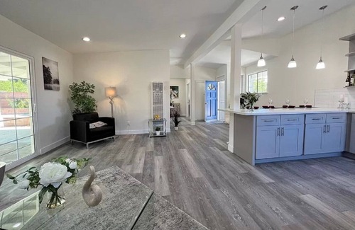Sun Valley Casa | Charming and cozy Villa Close to Universal studios