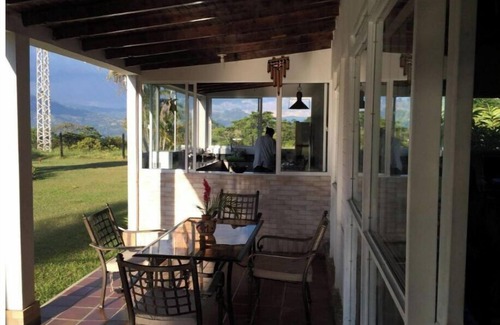 Tarso Casa | Finca , suroeste de Antioquia .Encantadora y mágica finca con piscina y canchas