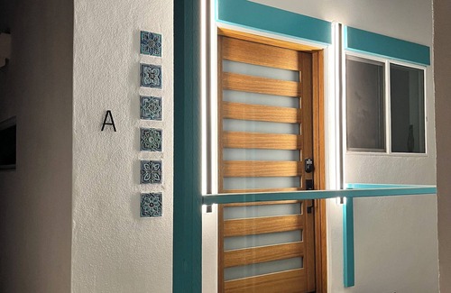Greenbriar Casa | Charming and modern 2-bedroom house with AC, WiFi in serene Glendale, Sleeps 5