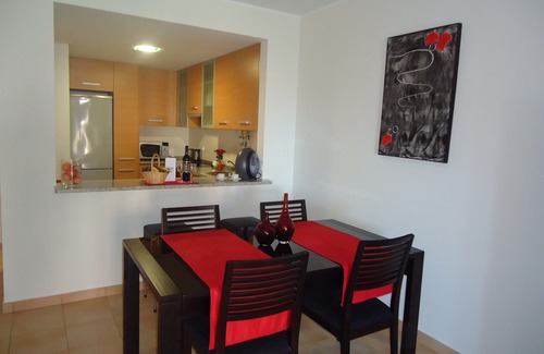 Barril de Cima Apartamento | Precioso apartamento cerca de la playa de San Julián- Ericeira, con jardín, bar