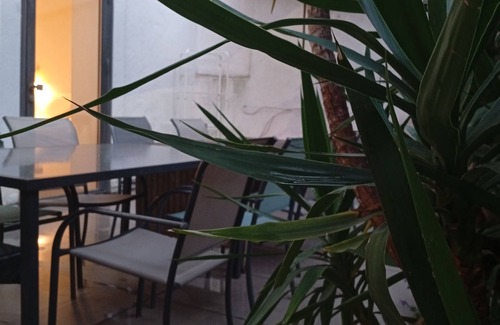 Gambetta Apartamento | Charming and quiet central apartment