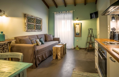 Petaleia Casa | Encantadora y tradicional casita de piedra.