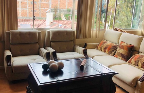 Cuenca Apartamento | Charming and Tranquil Haven