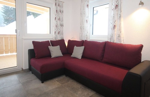 Grundau Apartamento | Apartamento con encanto en Kirchberg in Tirol con jardín privado